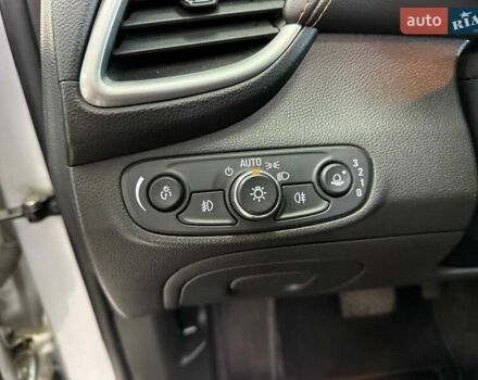 Серый Шевроле Трекер, объемом двигателя 1.36 л и пробегом 120 тыс. км за 13490 $, фото 20 на Automoto.ua