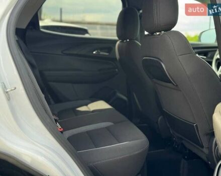 Білий Шевроле Трейлблейзер, об'ємом двигуна 1.34 л та пробігом 80 тис. км за 18900 $, фото 18 на Automoto.ua