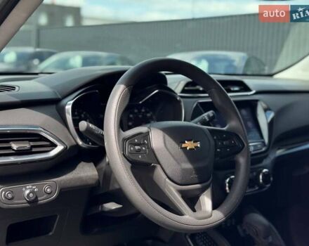 Білий Шевроле Трейлблейзер, об'ємом двигуна 1.34 л та пробігом 80 тис. км за 18900 $, фото 15 на Automoto.ua