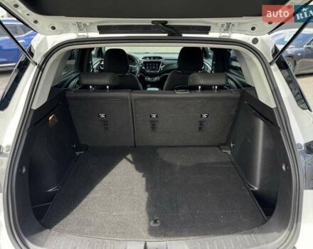 Білий Шевроле Трейлблейзер, об'ємом двигуна 1.34 л та пробігом 80 тис. км за 18900 $, фото 17 на Automoto.ua