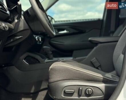 Білий Шевроле Трейлблейзер, об'ємом двигуна 1.34 л та пробігом 80 тис. км за 18900 $, фото 11 на Automoto.ua