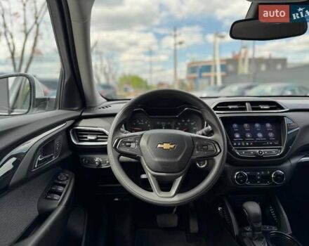 Білий Шевроле Трейлблейзер, об'ємом двигуна 1.34 л та пробігом 80 тис. км за 18900 $, фото 27 на Automoto.ua