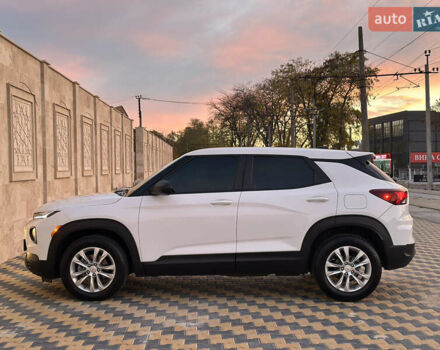 Білий Шевроле Трейлблейзер, об'ємом двигуна 1.2 л та пробігом 20 тис. км за 18000 $, фото 21 на Automoto.ua