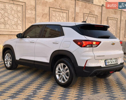 Білий Шевроле Трейлблейзер, об'ємом двигуна 1.2 л та пробігом 20 тис. км за 18000 $, фото 7 на Automoto.ua