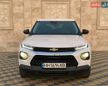 Білий Шевроле Трейлблейзер, об'ємом двигуна 1.2 л та пробігом 20 тис. км за 18000 $, фото 5 на Automoto.ua