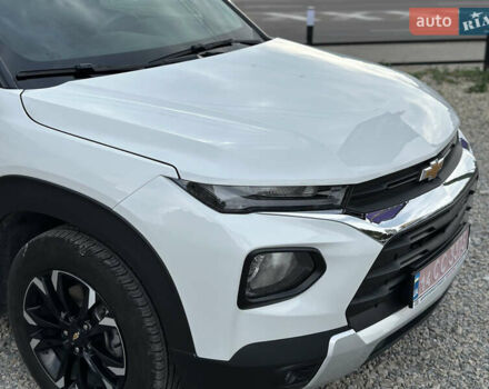 Белый Шевроле Трейлблейзер, объемом двигателя 1.3 л и пробегом 22 тыс. км за 19500 $, фото 4 на Automoto.ua