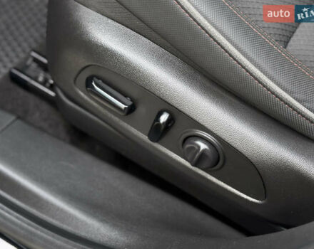 Чорний Шевроле Трейлблейзер, об'ємом двигуна 1.34 л та пробігом 26 тис. км за 21900 $, фото 49 на Automoto.ua