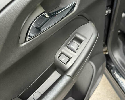 Шевроле Трейлблейзер 2021 в Павлограде на Automoto.ua Черный Шевроле Трейлблейзер, объемом двигателя 1.34 л и пробегом 30 тыс. км за 21999 $, фото 45 на Automoto.ua