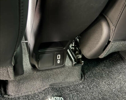 Шевроле Трейлблейзер 2021 в Павлограде на Automoto.ua Черный Шевроле Трейлблейзер, объемом двигателя 1.34 л и пробегом 30 тыс. км за 21999 $, фото 44 на Automoto.ua