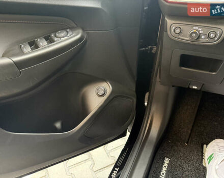 Черный Шевроле Трейлблейзер, объемом двигателя 1.34 л и пробегом 30 тыс. км за 22000 $, фото 18 на Automoto.ua