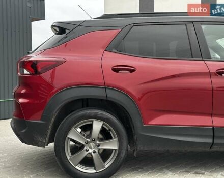 Шевроле Трейлблейзер 2020 в Львове на Automoto.ua Красный Шевроле Трейлблейзер, объемом двигателя 1.34 л и пробегом 48 тыс. км за 17699 $, фото 11 на Automoto.ua