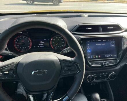 Желтый Шевроле Трейлблейзер, объемом двигателя 1.3 л и пробегом 15 тыс. км за 7000 $, фото 6 на Automoto.ua