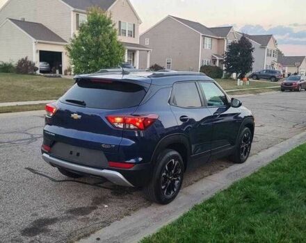 Синий Шевроле Трейлблейзер, объемом двигателя 1.3 л и пробегом 23 тыс. км за 4800 $, фото 2 на Automoto.ua