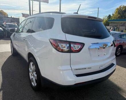 Білий Шевроле Траверс, об'ємом двигуна 3.6 л та пробігом 65 тис. км за 1500 $, фото 1 на Automoto.ua