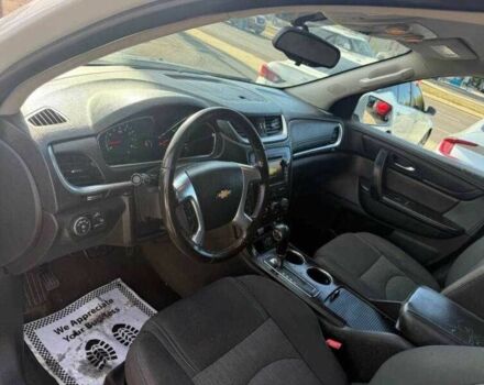 Білий Шевроле Траверс, об'ємом двигуна 3.6 л та пробігом 65 тис. км за 1500 $, фото 3 на Automoto.ua