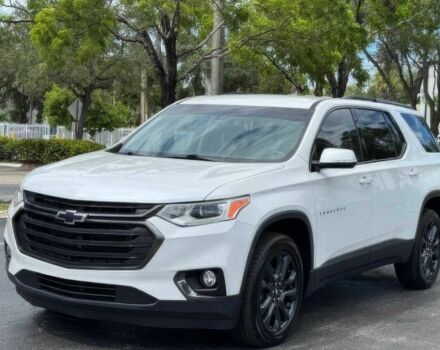 Білий Шевроле Траверс, об'ємом двигуна 2 л та пробігом 38 тис. км за 4950 $, фото 2 на Automoto.ua