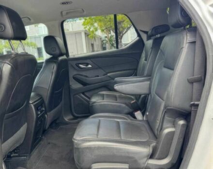 Білий Шевроле Траверс, об'ємом двигуна 2 л та пробігом 38 тис. км за 4950 $, фото 10 на Automoto.ua