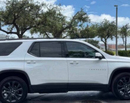 Білий Шевроле Траверс, об'ємом двигуна 2 л та пробігом 38 тис. км за 4950 $, фото 3 на Automoto.ua