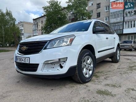 Белый Шевроле Траверс, объемом двигателя 3.56 л и пробегом 205 тыс. км за 14300 $, фото 1 на Automoto.ua