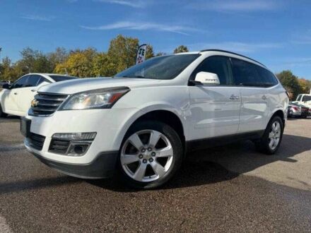 Белый Шевроле Траверс, объемом двигателя 3.6 л и пробегом 65 тыс. км за 1500 $, фото 1 на Automoto.ua