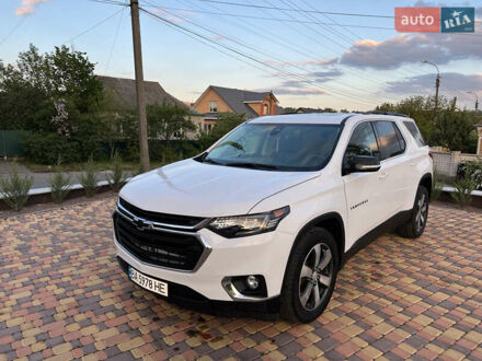 Шевроле Траверс 2019 в Умани на Automoto.ua Белый Шевроле Траверс, объемом двигателя 3.56 л и пробегом 72 тыс. км за 22000 $, фото 1 на Automoto.ua