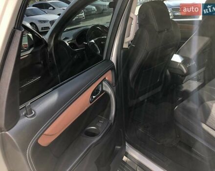 Бежевый Шевроле Траверс, объемом двигателя 3.6 л и пробегом 77 тыс. км за 16900 $, фото 12 на Automoto.ua