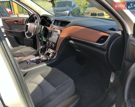 Бежевый Шевроле Траверс, объемом двигателя 3.6 л и пробегом 77 тыс. км за 16900 $, фото 17 на Automoto.ua