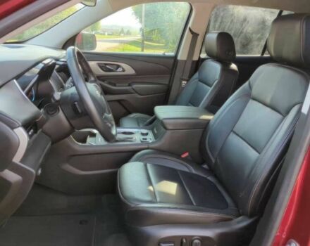 Красный Шевроле Траверс, объемом двигателя 3.6 л и пробегом 33 тыс. км за 17900 $, фото 6 на Automoto.ua