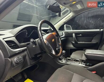 Сірий Шевроле Траверс, об'ємом двигуна 3.56 л та пробігом 206 тис. км за 13000 $, фото 6 на Automoto.ua
