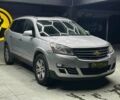 Сірий Шевроле Траверс, об'ємом двигуна 3.6 л та пробігом 206 тис. км за 13000 $, фото 1 на Automoto.ua