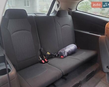 Серый Шевроле Траверс, объемом двигателя 3.56 л и пробегом 205 тыс. км за 12000 $, фото 8 на Automoto.ua