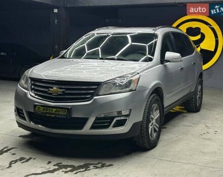 Сірий Шевроле Траверс, об'ємом двигуна 3.56 л та пробігом 206 тис. км за 13000 $, фото 2 на Automoto.ua