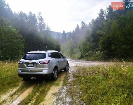 Серый Шевроле Траверс, объемом двигателя 3.56 л и пробегом 205 тыс. км за 12000 $, фото 18 на Automoto.ua