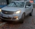 Серый Шевроле Траверс, объемом двигателя 3.56 л и пробегом 205 тыс. км за 12000 $, фото 1 на Automoto.ua