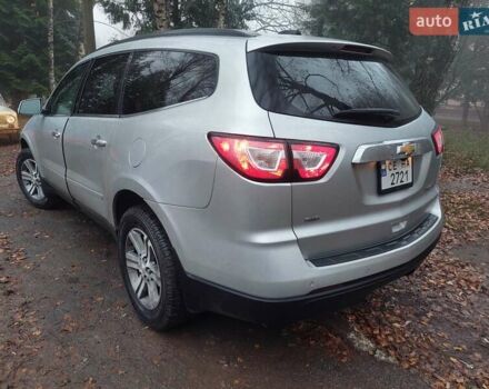 Серый Шевроле Траверс, объемом двигателя 3.56 л и пробегом 205 тыс. км за 12000 $, фото 4 на Automoto.ua