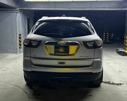 Сірий Шевроле Траверс, об'ємом двигуна 3.6 л та пробігом 206 тис. км за 13000 $, фото 4 на Automoto.ua