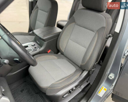 Шевроле Траверс 2017 в Днепре (Днепропетровске) на Automoto.ua Серый Шевроле Траверс, объемом двигателя 3.56 л и пробегом 75 тыс. км за 18500 $, фото 16 на Automoto.ua