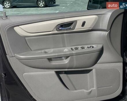 Серый Шевроле Траверс, объемом двигателя 3.56 л и пробегом 114 тыс. км за 12990 $, фото 21 на Automoto.ua