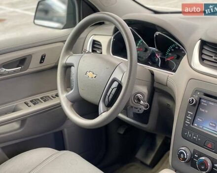 Серый Шевроле Траверс, объемом двигателя 3.56 л и пробегом 114 тыс. км за 12990 $, фото 42 на Automoto.ua