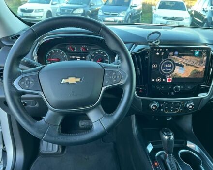 Серый Шевроле Траверс, объемом двигателя 3.6 л и пробегом 177 тыс. км за 17490 $, фото 21 на Automoto.ua