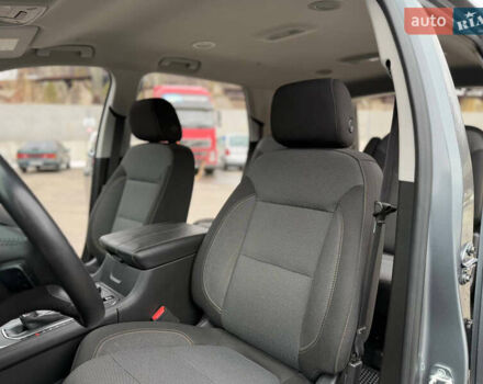 Шевроле Траверс 2017 в Днепре (Днепропетровске) на Automoto.ua Серый Шевроле Траверс, объемом двигателя 3.56 л и пробегом 75 тыс. км за 18500 $, фото 10 на Automoto.ua