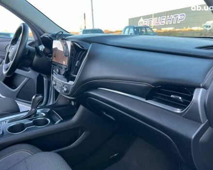 Серый Шевроле Траверс, объемом двигателя 3.6 л и пробегом 177 тыс. км за 17490 $, фото 39 на Automoto.ua