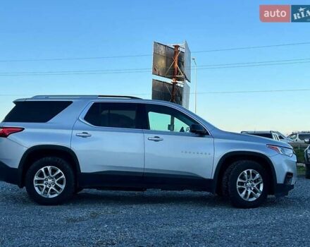 Сірий Шевроле Траверс, об'ємом двигуна 3.6 л та пробігом 177 тис. км за 17490 $, фото 9 на Automoto.ua