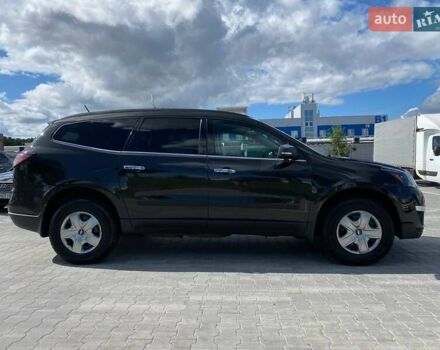 Серый Шевроле Траверс, объемом двигателя 3.56 л и пробегом 114 тыс. км за 12990 $, фото 5 на Automoto.ua