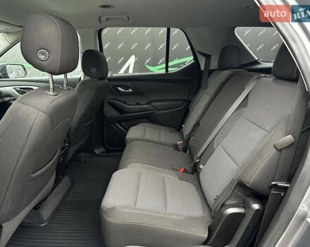 Серый Шевроле Траверс, объемом двигателя 3.56 л и пробегом 45 тыс. км за 23000 $, фото 7 на Automoto.ua