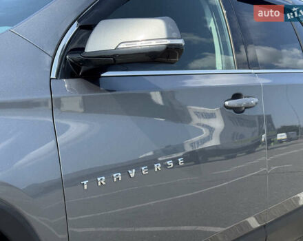 Серый Шевроле Траверс, объемом двигателя 3.6 л и пробегом 96 тыс. км за 24900 $, фото 32 на Automoto.ua
