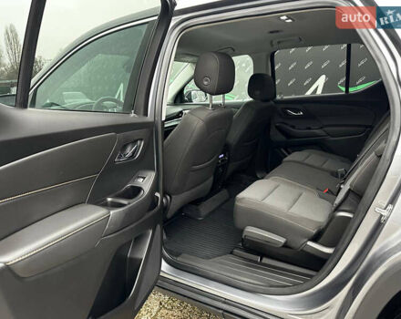 Серый Шевроле Траверс, объемом двигателя 3.56 л и пробегом 45 тыс. км за 23000 $, фото 32 на Automoto.ua