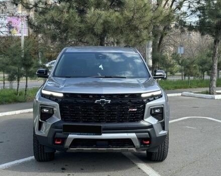 Серый Шевроле Траверс, объемом двигателя 2.5 л и пробегом 11 тыс. км за 50700 $, фото 2 на Automoto.ua