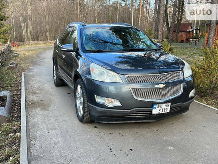 Шевроле Траверс 2008 в Костополе на Automoto.ua Серый Шевроле Траверс, объемом двигателя 3.6 л и пробегом 260 тыс. км за 8950 $, фото 1 на Automoto.ua