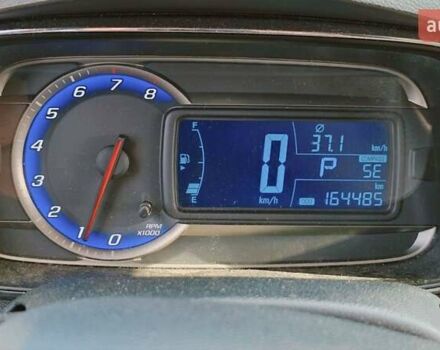 Білий Шевроле Trax, об'ємом двигуна 1.36 л та пробігом 164 тис. км за 8300 $, фото 24 на Automoto.ua